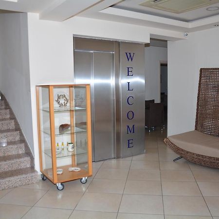 Poseidon Hotel Paralia  外观 照片