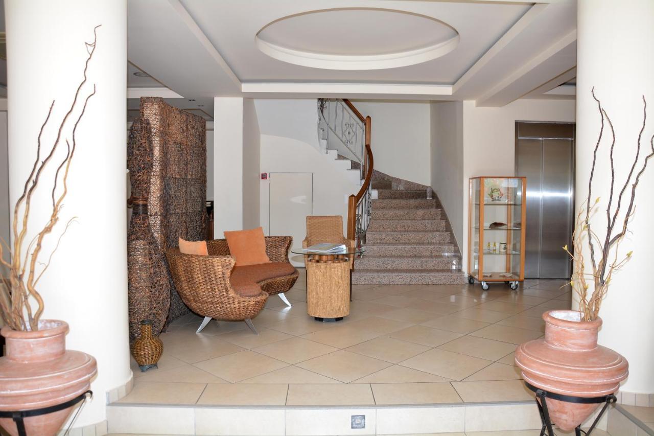 Poseidon Hotel Paralia  外观 照片