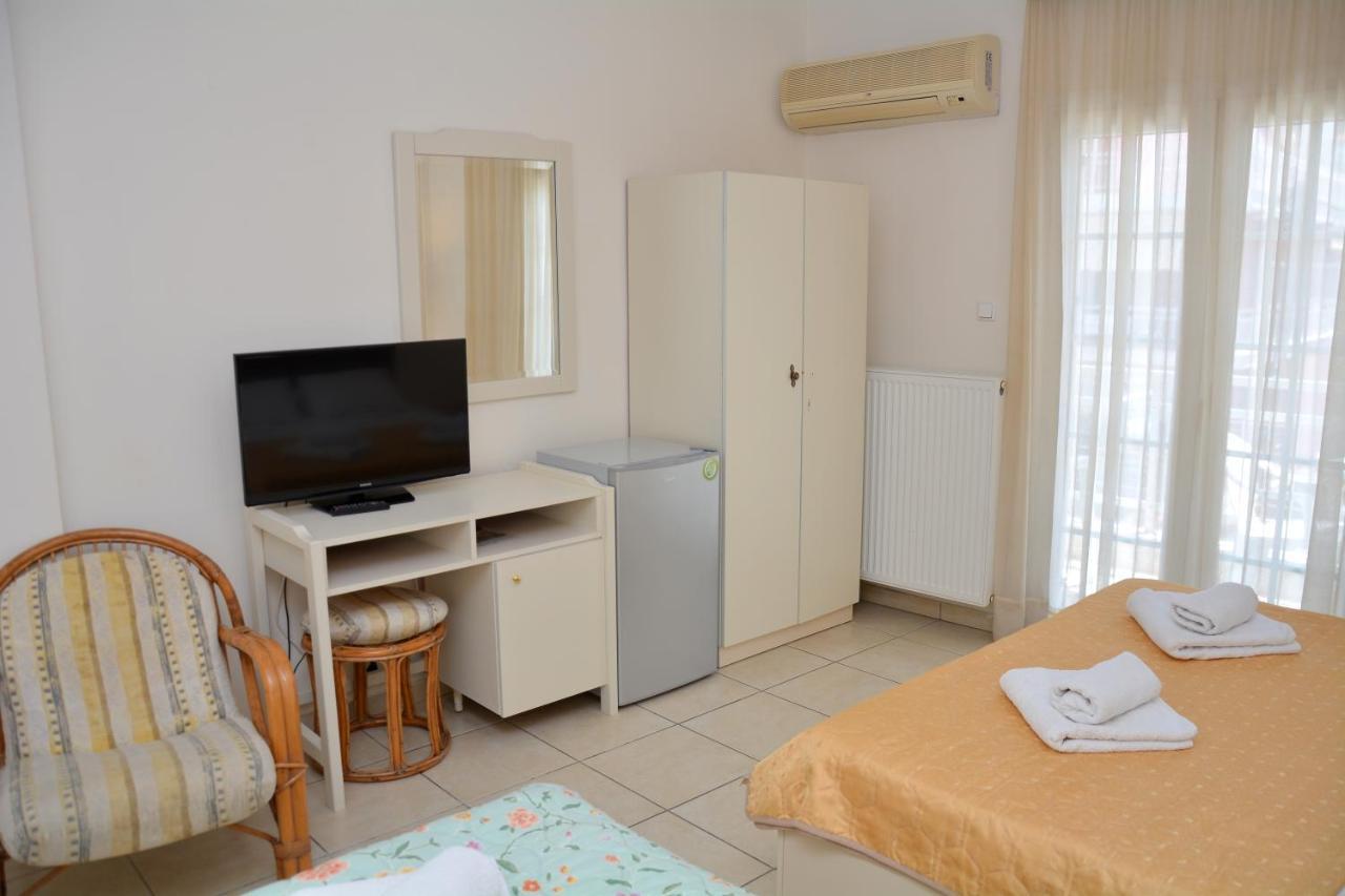 Poseidon Hotel Paralia  外观 照片