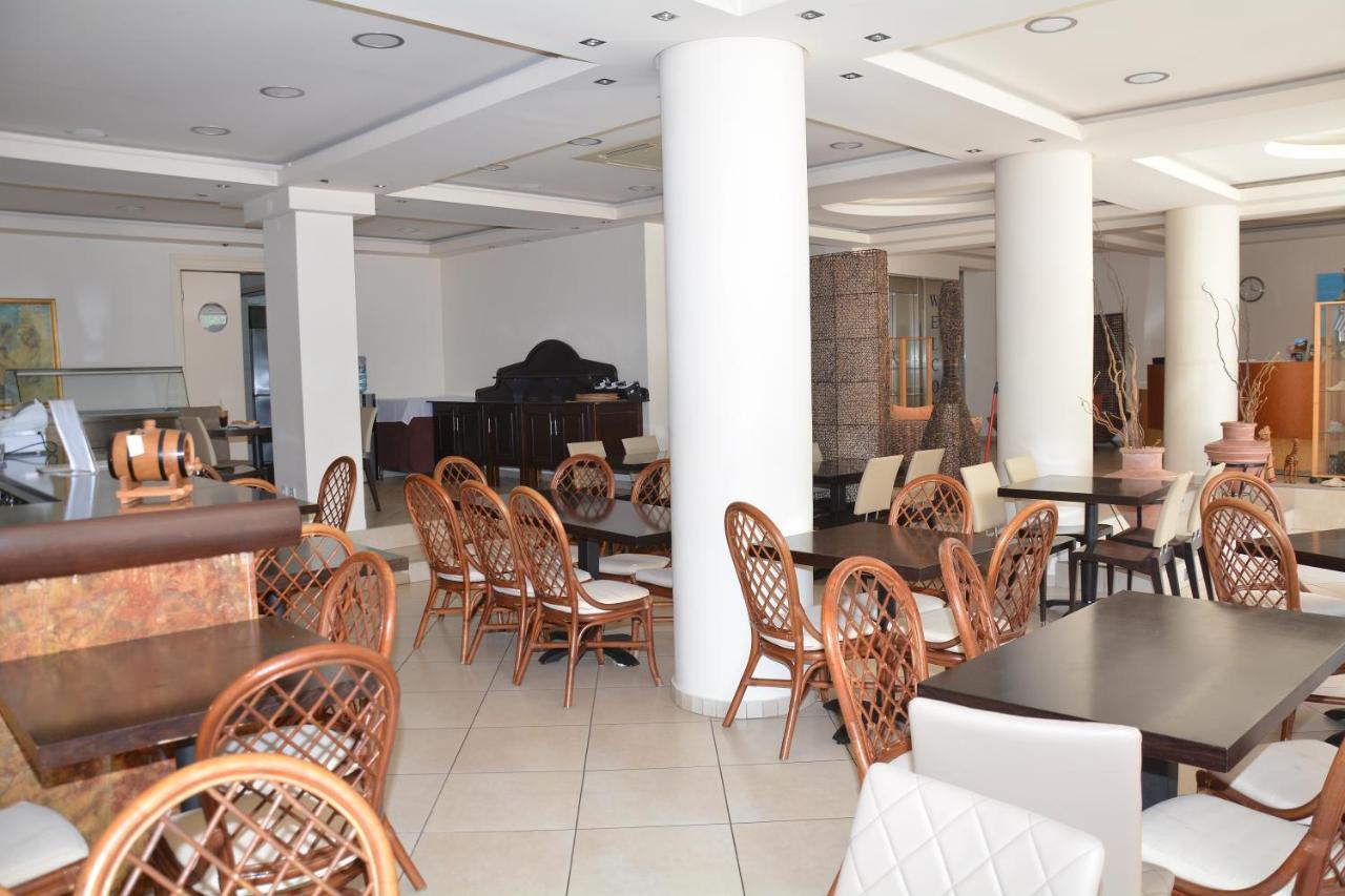 Poseidon Hotel Paralia  外观 照片